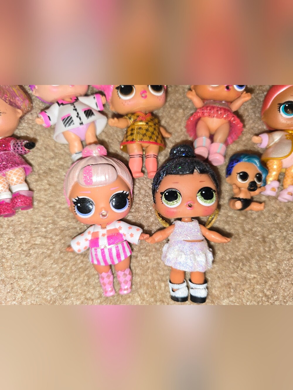 Lol Surprise Dolls With Outfits,  Accessories, &  Lol Pet Lot - Picture 2 of 4